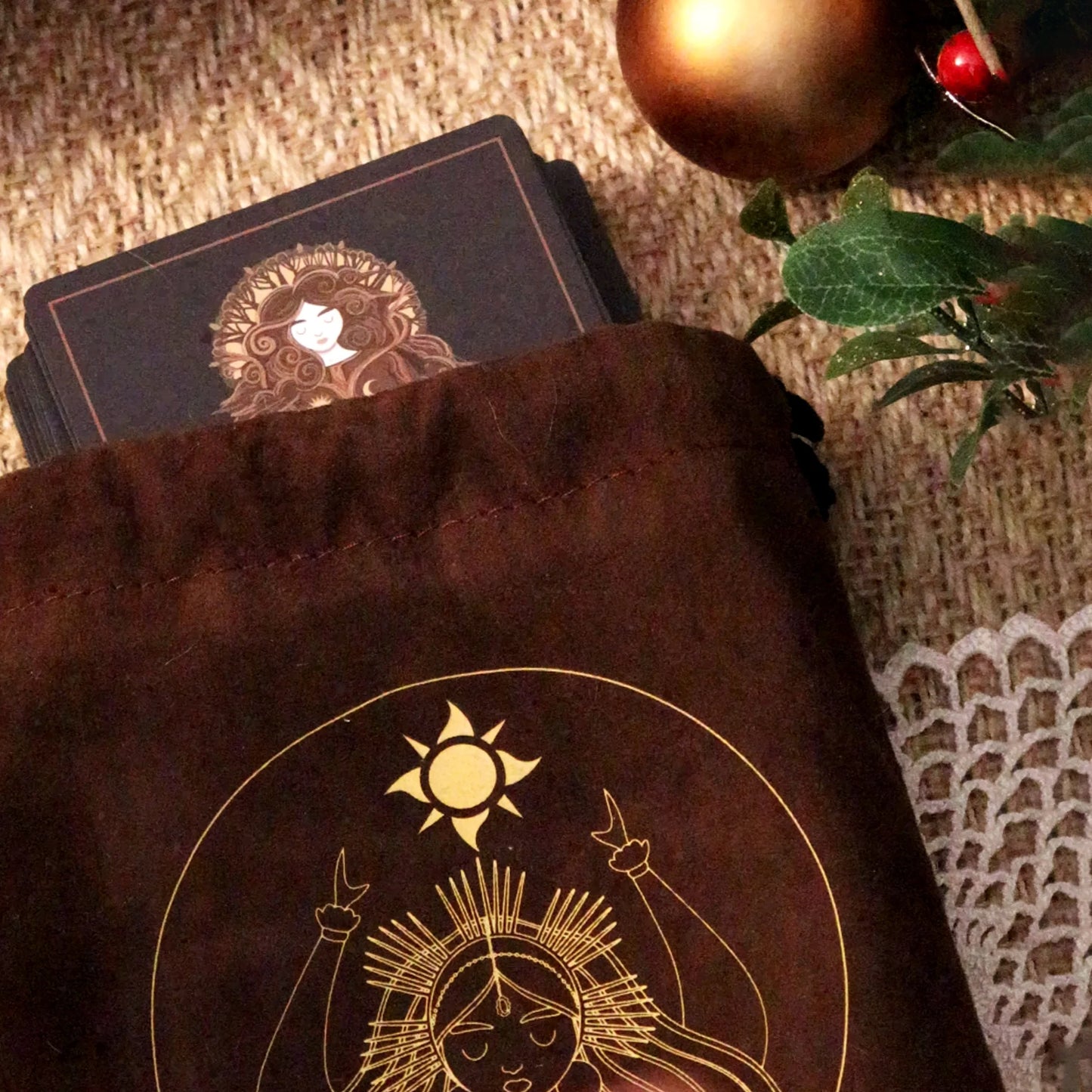 Femme Folk Oracle Deck