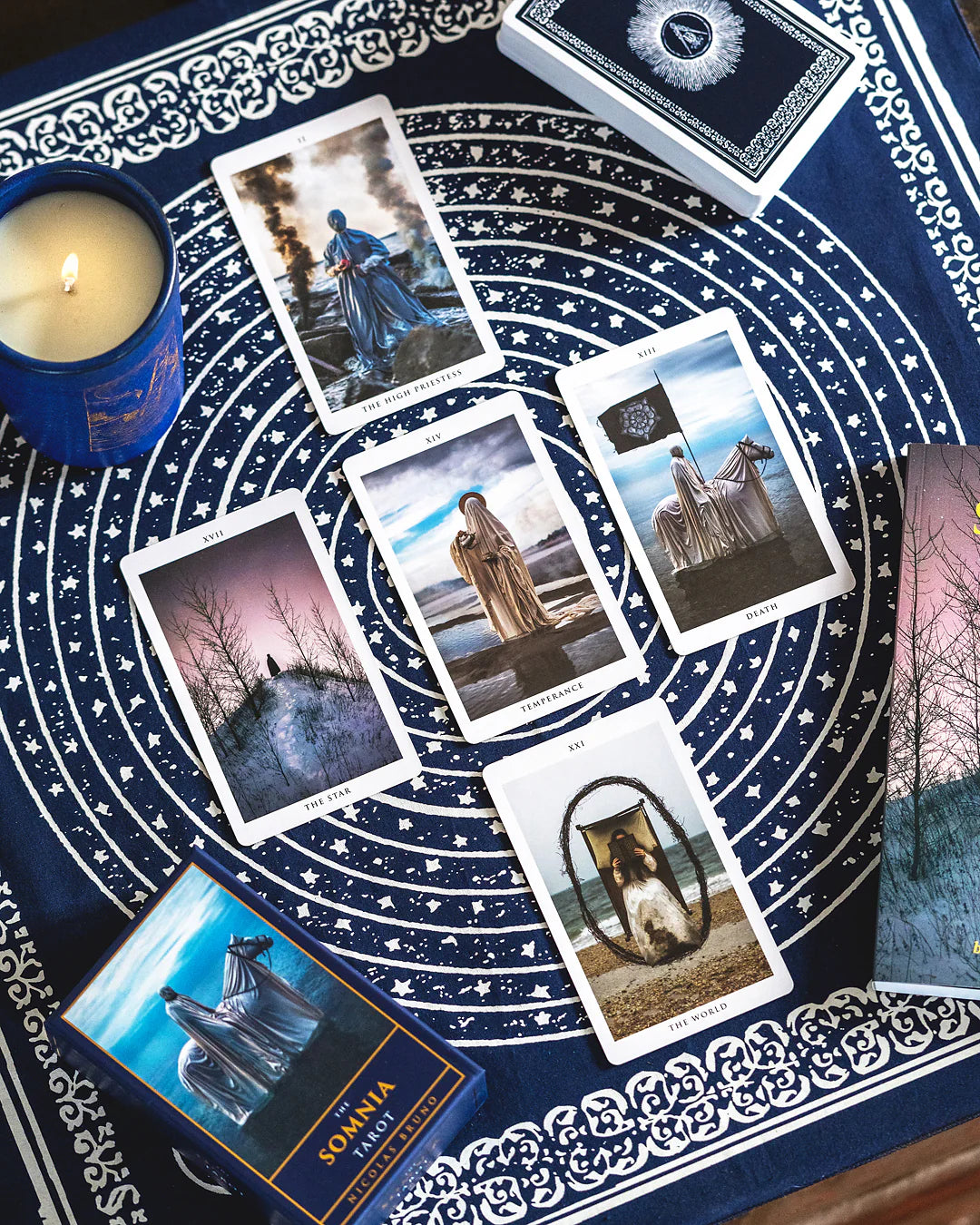 Somnia Tarot Cloth (The Signature)