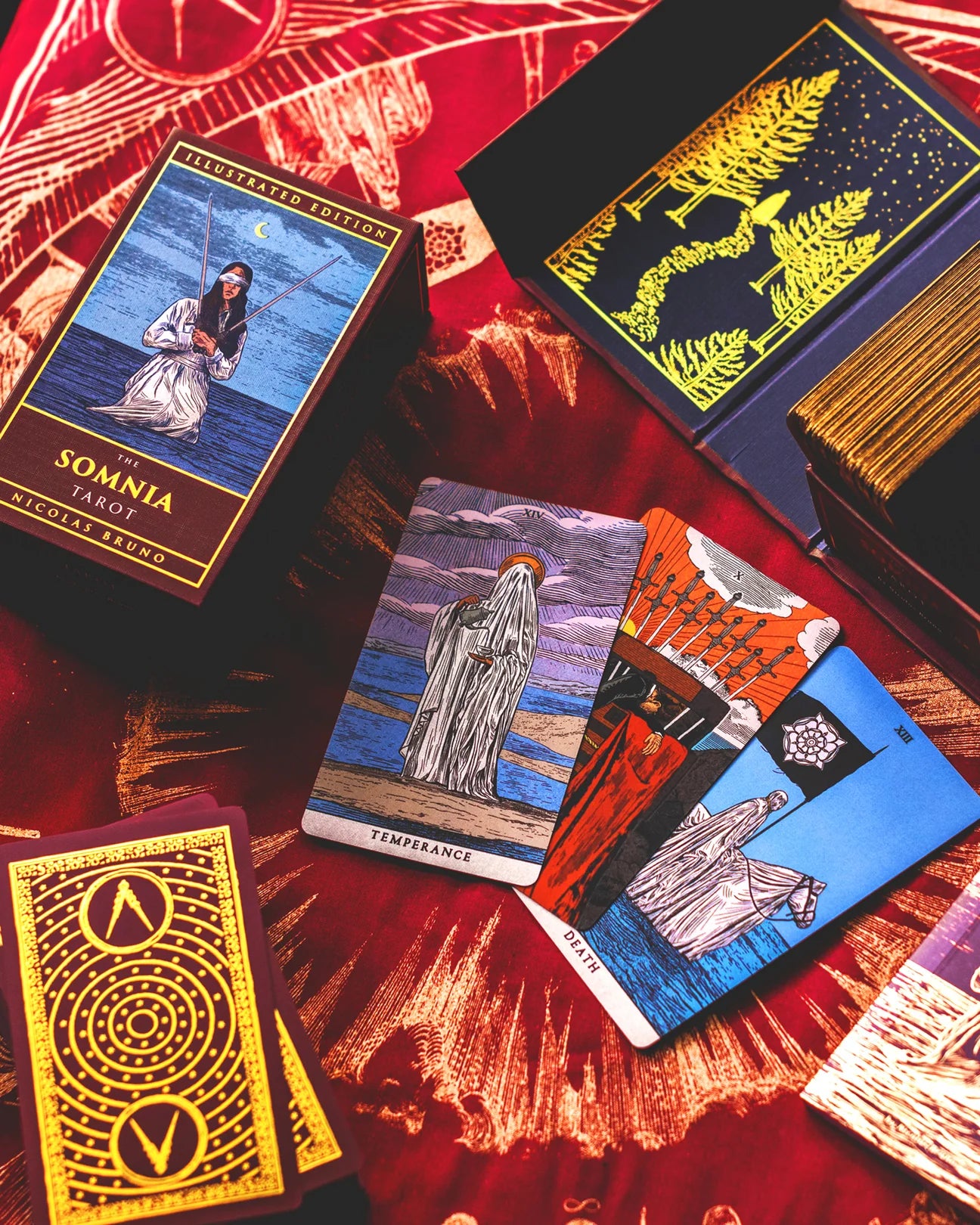 Somnia Tarot (Illustrated Edition) - NO PLASTIC WRAP